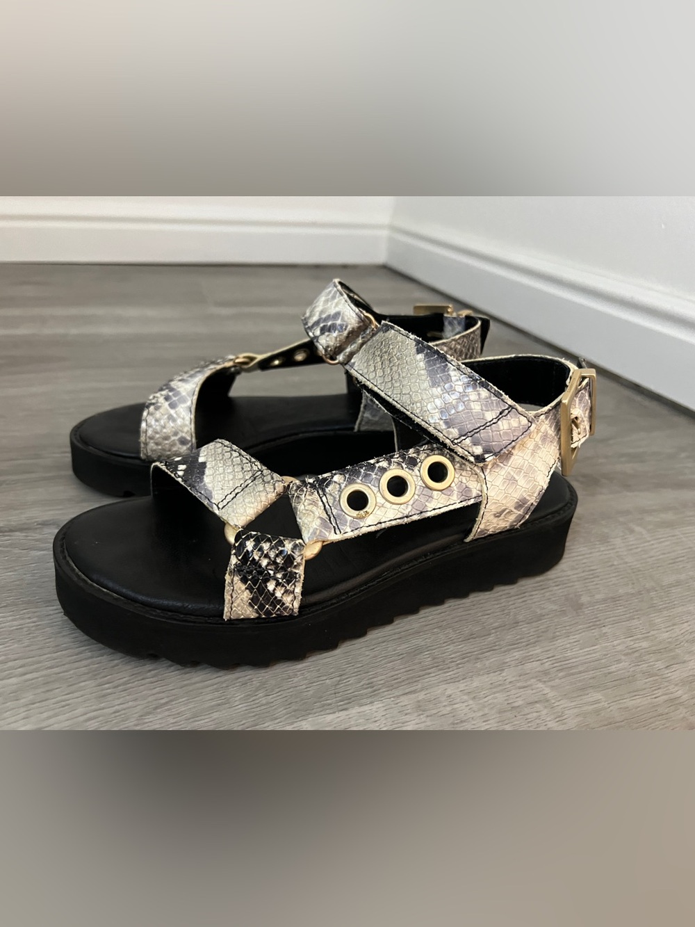 AllSaints Rihanne Leather Sandal Shoe in Summer Snake, Black/Cream, UK37/US7